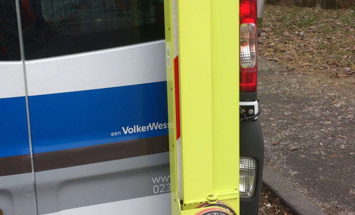 apr13.Vialismonteursmetuitrolbareactieramenveiligensnelopweg.jpg